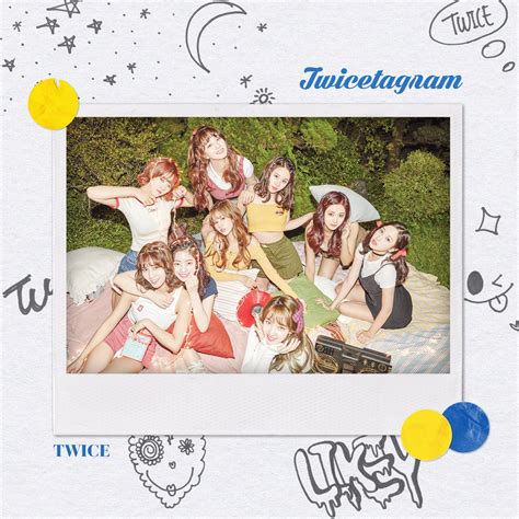 TWICE – LIKEY Lyrics .